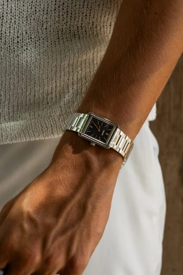 Cainte Armoy Watch Black Quartz