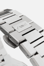 Cainte Claude Limited 1/100