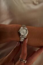 Cainte Laurent Watch Women Sapphire Crystal