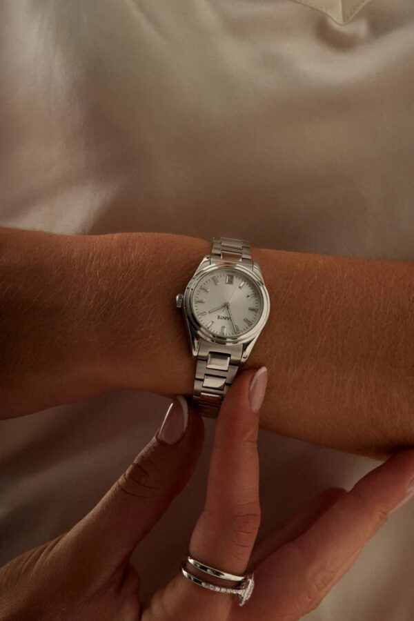 Cainte Laurent Watch Women Sapphire Crystal